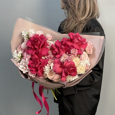 Сборный букет Ягодный десерт L