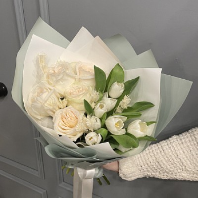 Сборный букет Белый дуэт S