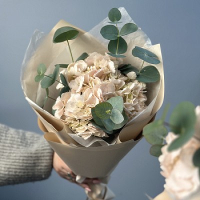 Букет розовой гортензии