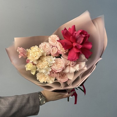 Сборный букет Ягодный десерт S