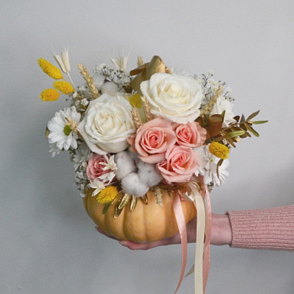 Цветочная композиция Нежная тыковка