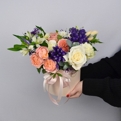 Букет в шляпной коробке Шарлотта