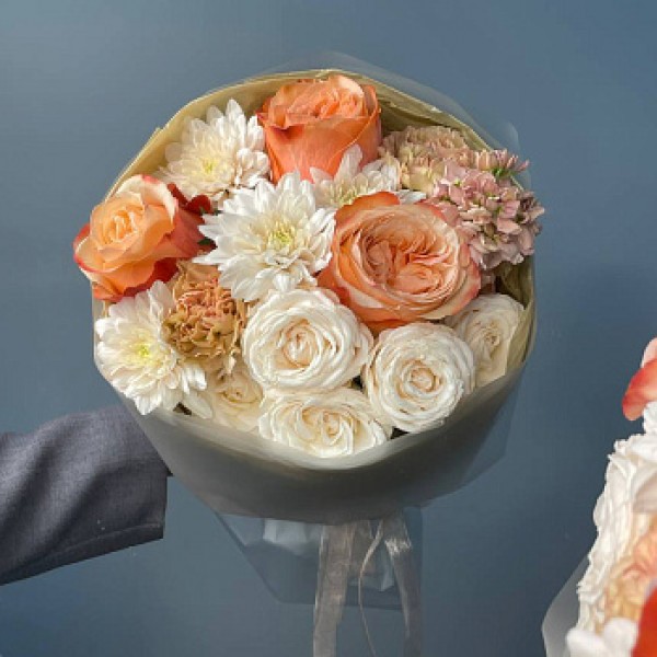 Сборный букет Абрикосовый сорбет S