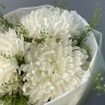 Букет из 3 белых хризантем