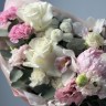Сборный букет с пионом Blooming garden M