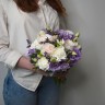 Свадебный букет невесты в бело-лиловых оттенках