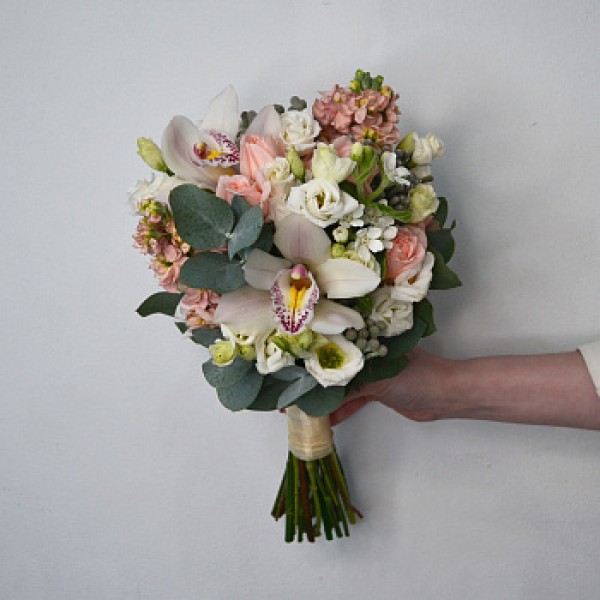 Свадебный букет невесты Кремовый с орхидеей