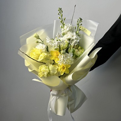 Сборный букет Начало весны