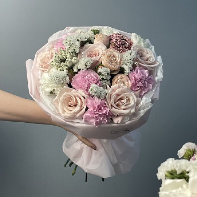 Сборный букет Любовь М