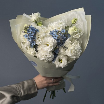 Дуо-букет эустомы и твидии M