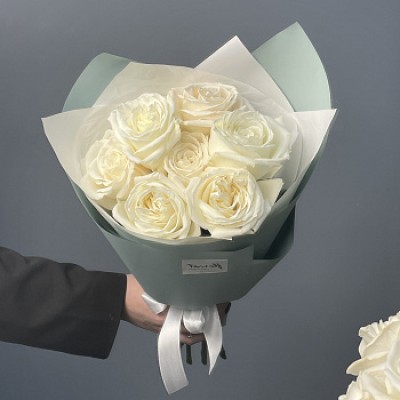 Букет из 7 роз Playa Blanca