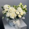 Букет в шляпной коробке White box M