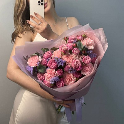 Сборный букет Лиловый комплимент М