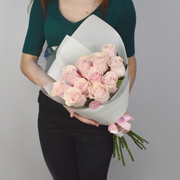 Букет из 11 роз Pink Mondial 50см