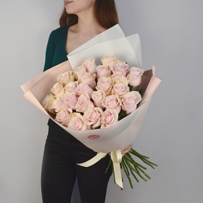 Букет из 25 роз Pink Mondial 60см