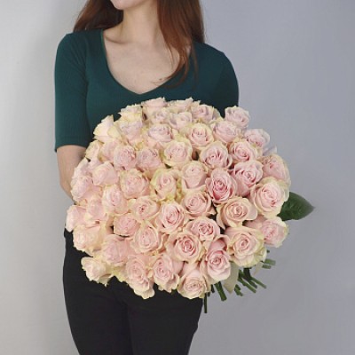Букет из 51 розы Pink Mondial 50см