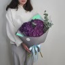 Букет из 3 фиолетовых гортензий и эвкалипта