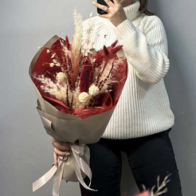 Букет сухоцветов Ruby red