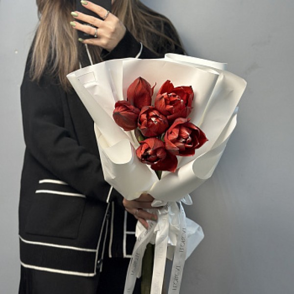 Букет из 3 амариллисов