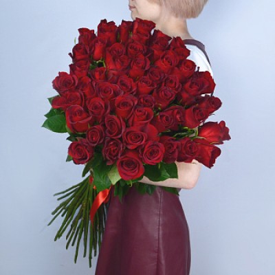 Букет из 51 красной розы Freedom 80см