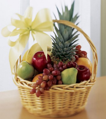 Корзина с фруктами # F010