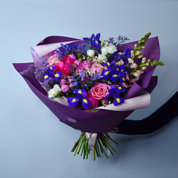 Сборный букет Ягодный пунш M