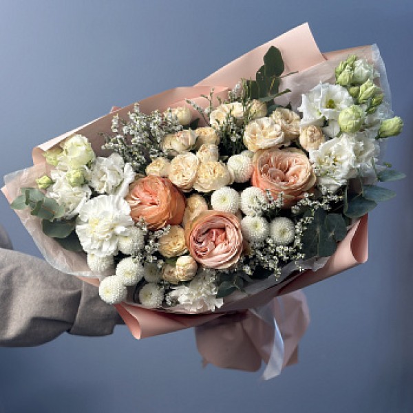 Сборный букет Peachy M