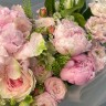 Сборный букет Pink Garden М