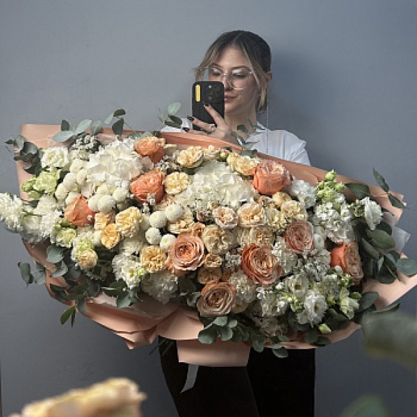 Сборный букет Peachy XL
